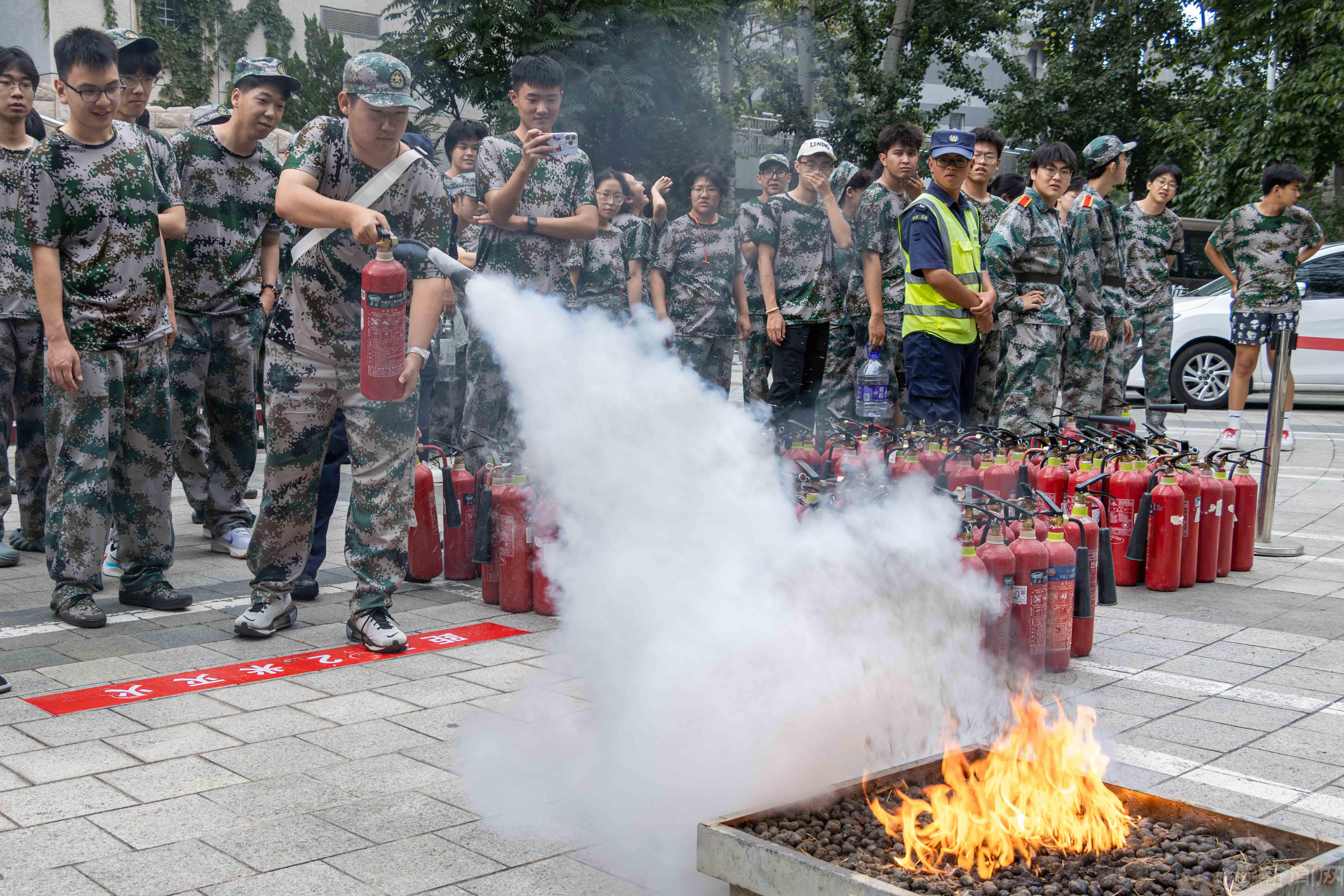 消防待选4.jpg 消防待选4.jpg