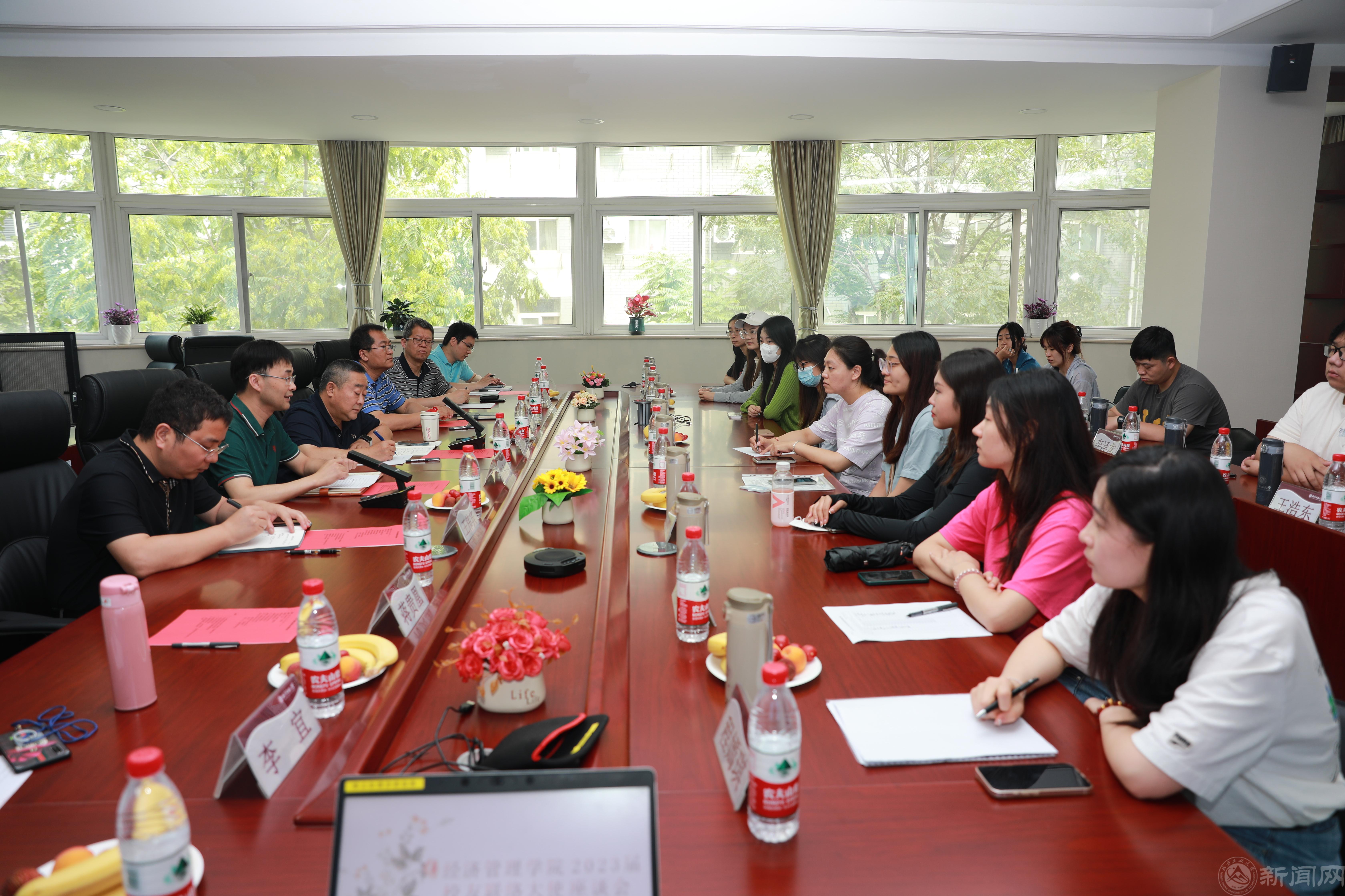 现场.JPG 现场.JPG