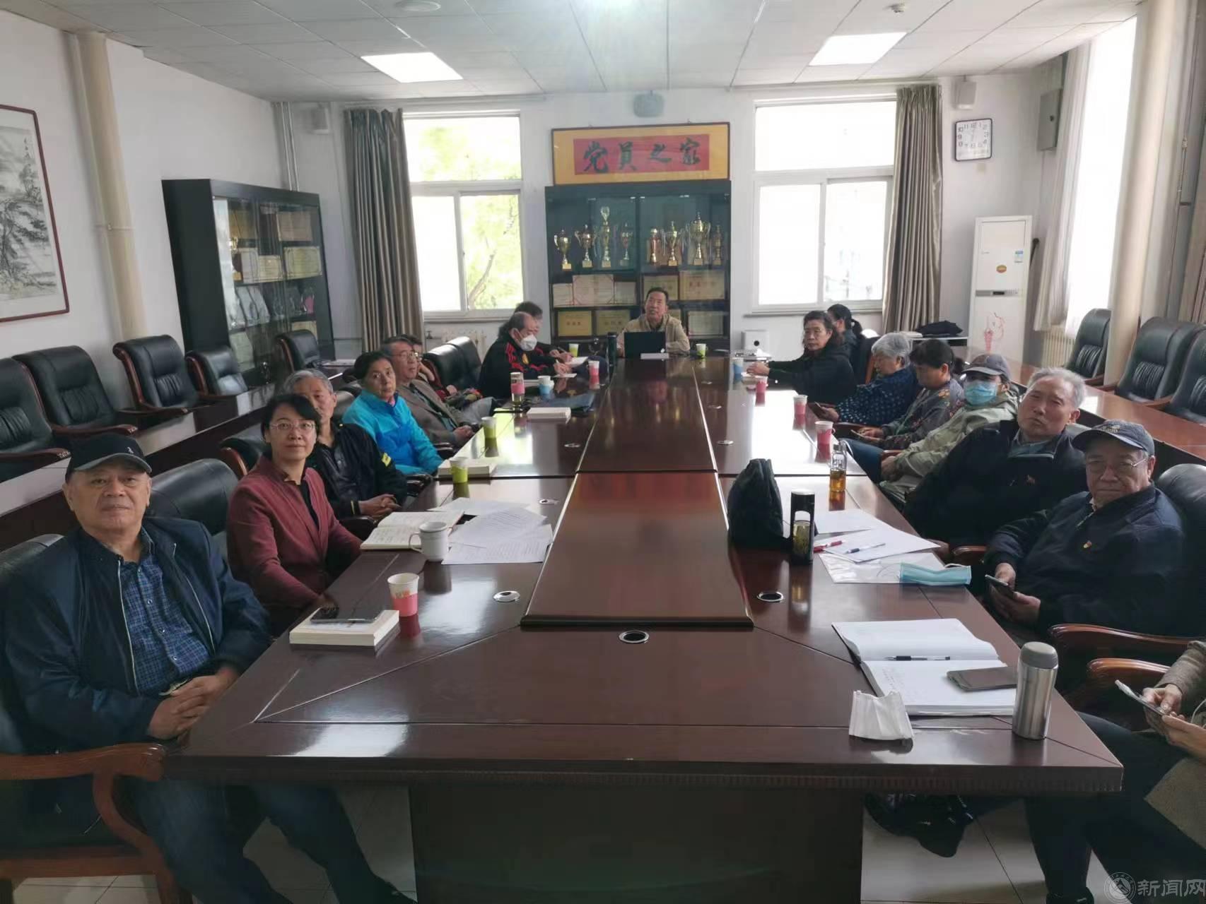 38e525c56b93c1053d9600f69df3d3f.jpg 38e525c56b93c1053d9600f69df3d3f.jpg